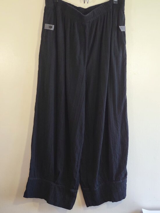Free People Pants - Free People Intimately Black Harem Pants Size Large Wide Leg Pleated Details